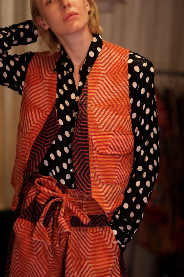 LENA KANTHA TROUSERS CARROT - sustainably made MOMO NEW YORK sustainable clothing, embroidered slow fashion
