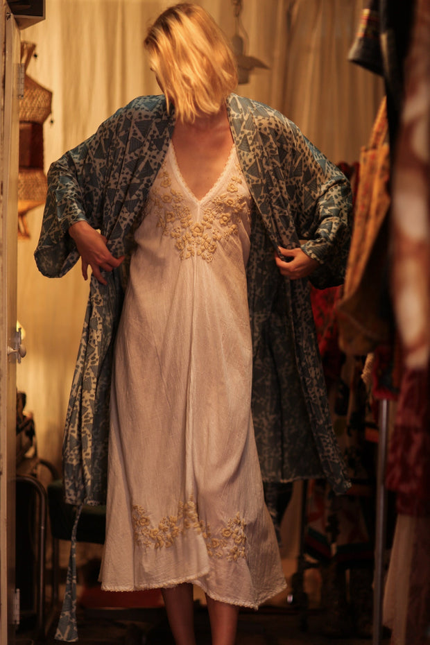 OLIVIA SILK KIMONO GEOMETRIC BLUE - sustainably made MOMO NEW YORK sustainable clothing, new slow fashion